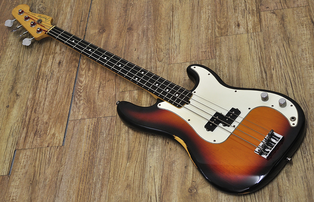 Fender American Standard Precision Bass_1