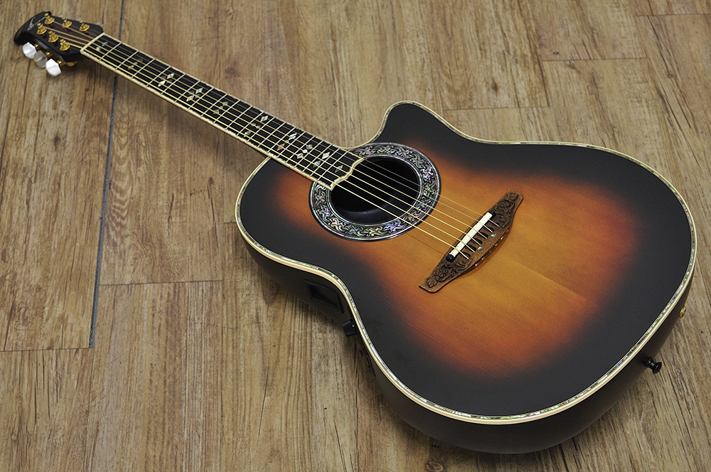 Ovation Custom Legend N769_1