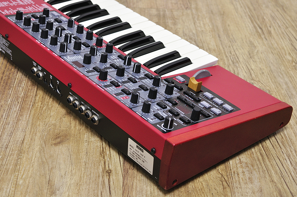 Clavia nord lead4 (3)