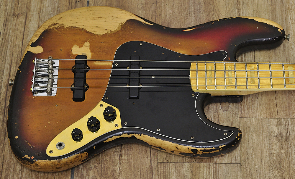 Fender 1974 Jazz Bass (3)