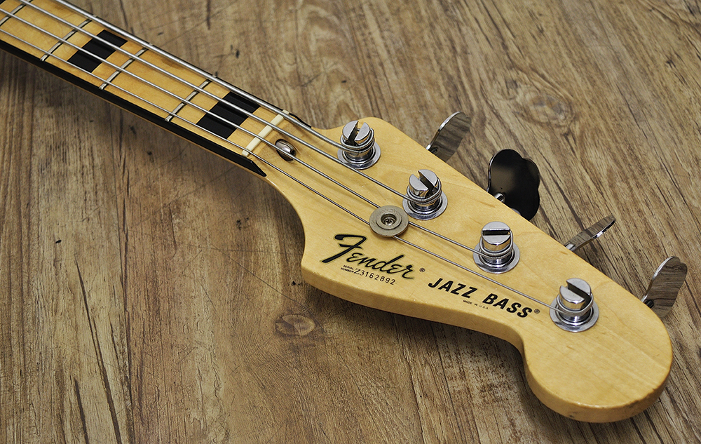 Fender American Vintage 75 JazzBass (4)