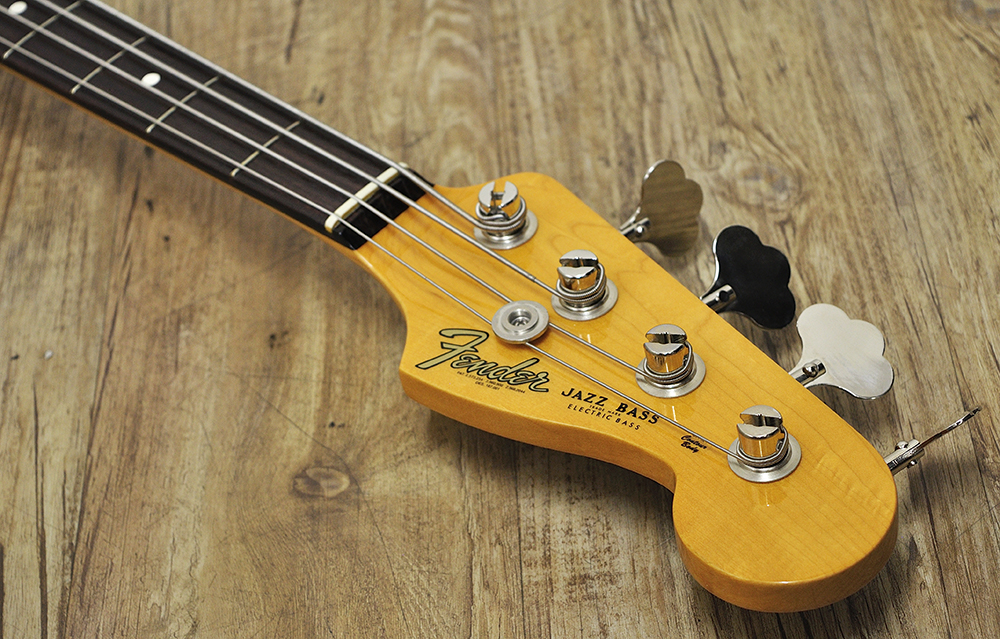 Fender American vintage 62 JAZZ BASS 2KNOB_3