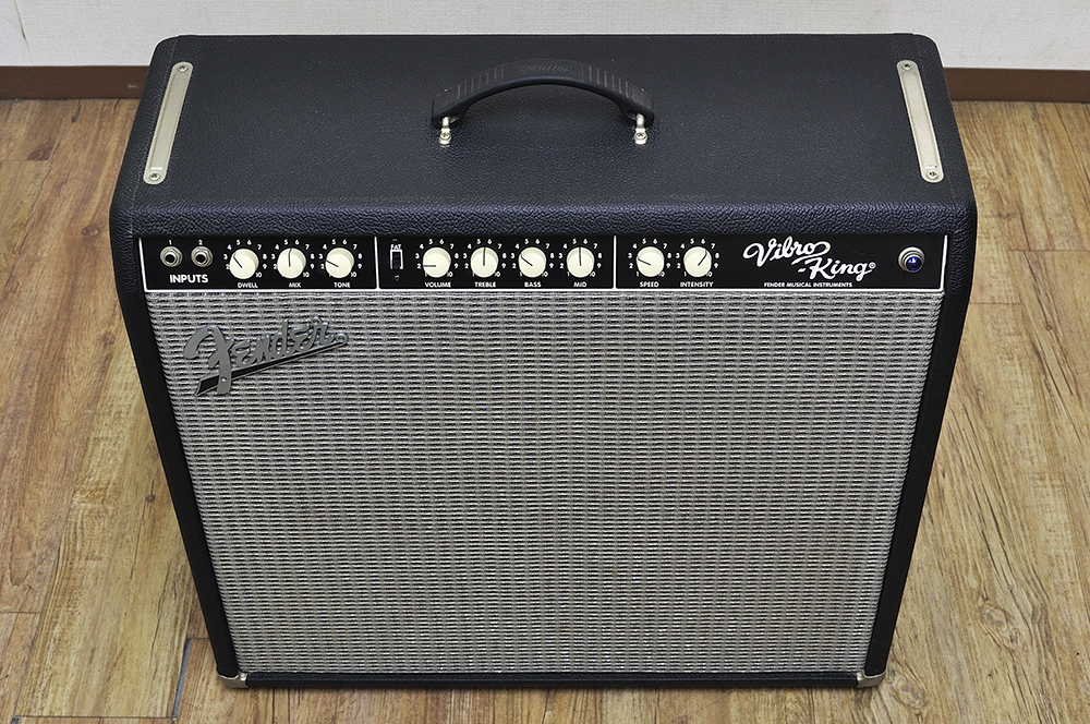 Fender Custom Shop Vibro-King_3