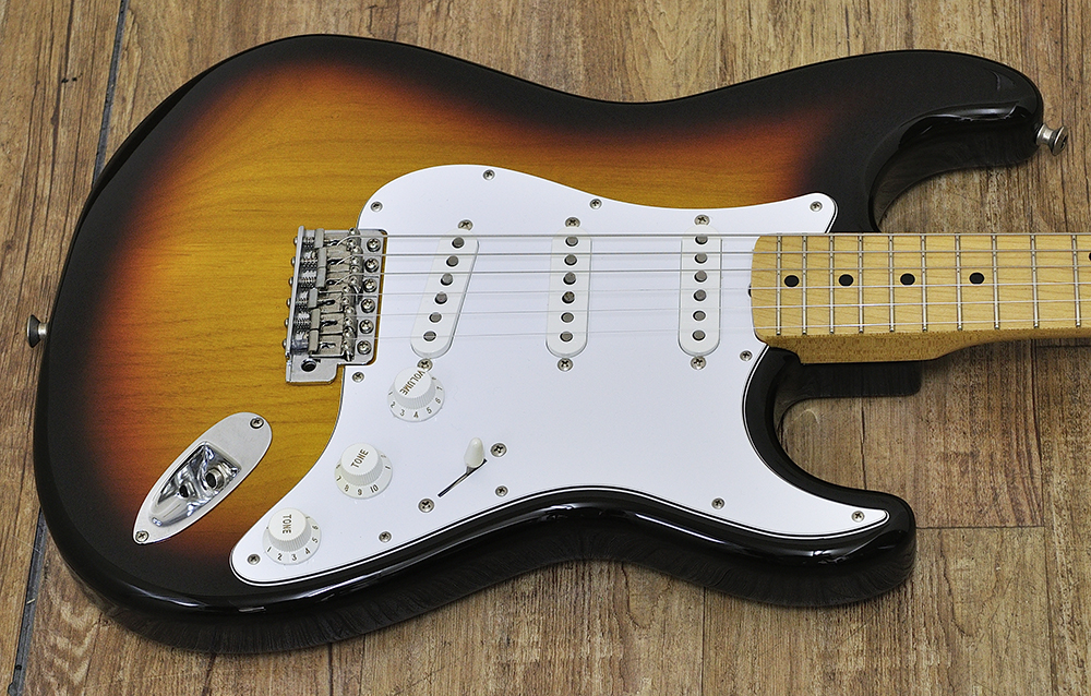 Fender Japan ST68-TX_3