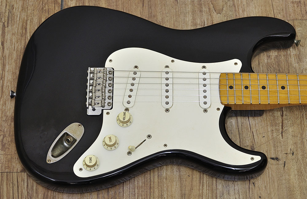 Fender Japan stratocaster ST-54_トップ