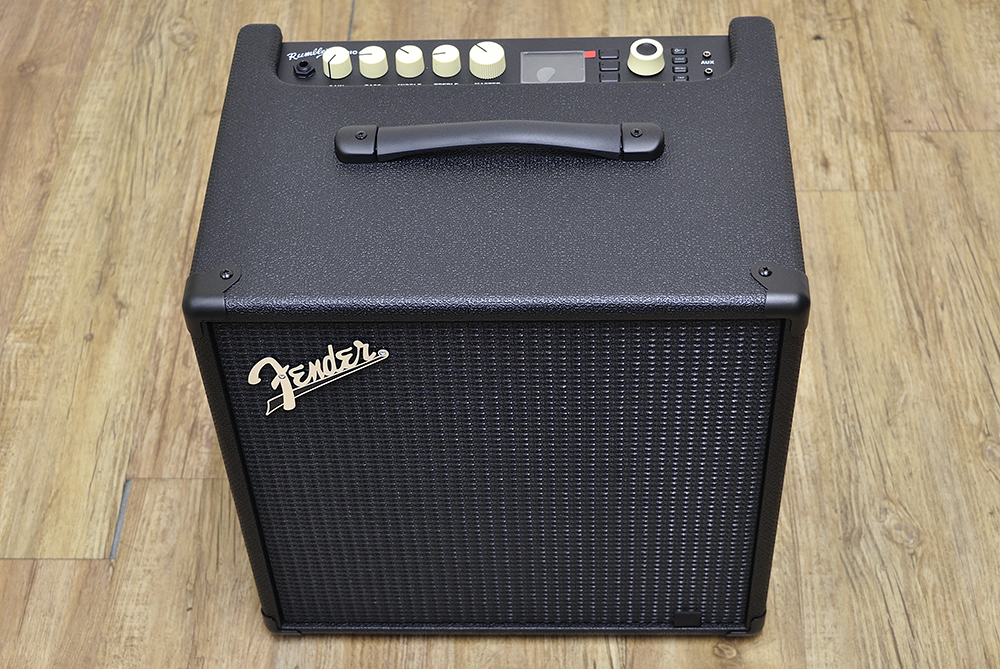 Fender Rumble STUDIO 40_3