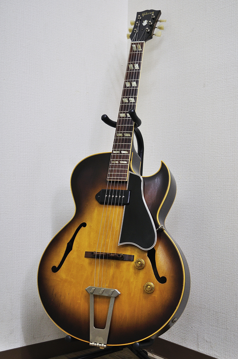 Gibson 1956 ES-175 (2)