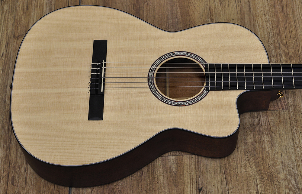 Martin 000C12-16E Nylon_トップ