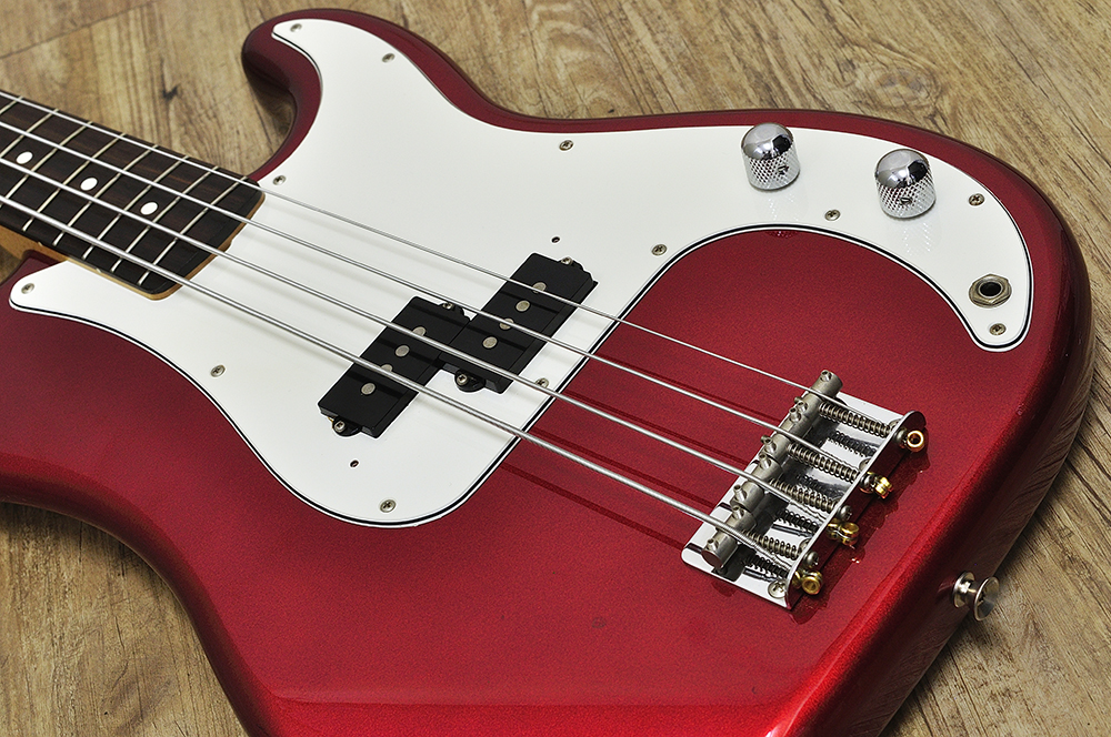 Fender Japan PRECISION BASS PB62 (3)