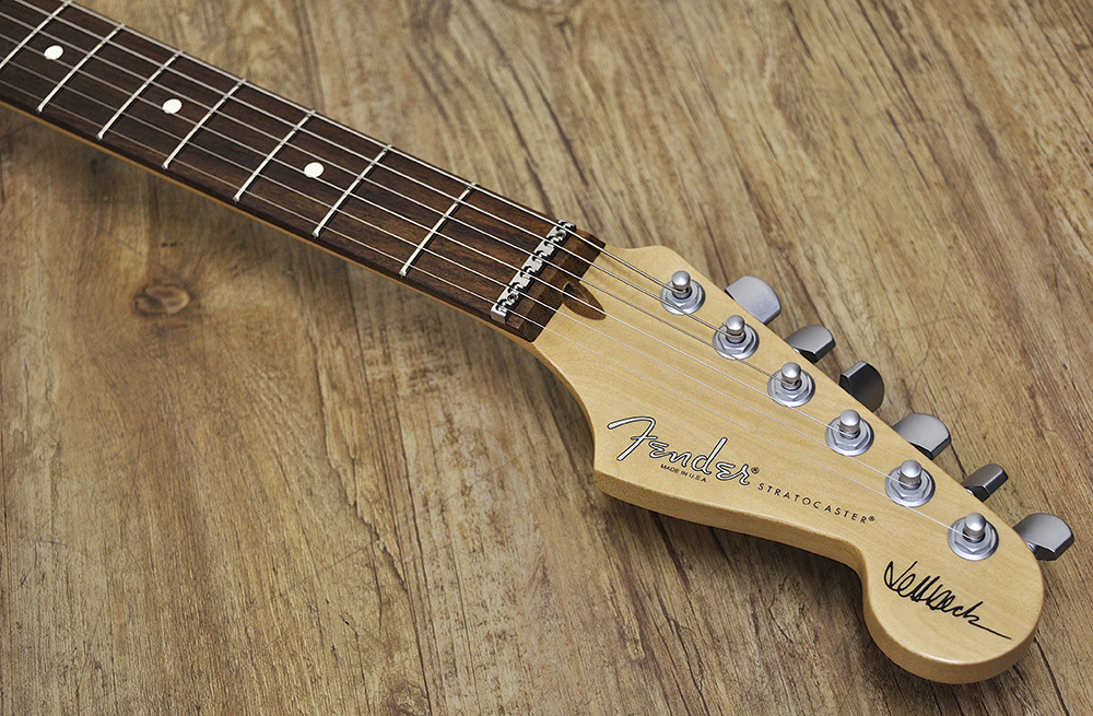 Fender USA American Artist Series Jeff Beck Stratocast (3)