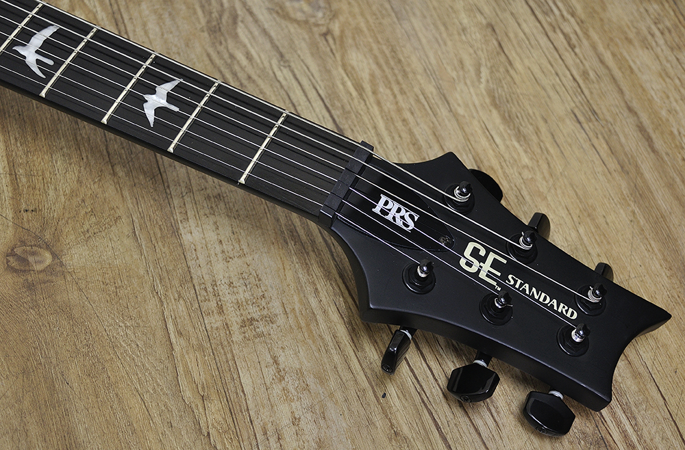 PRS SE Standard 24 Matte Black wEMG (3)