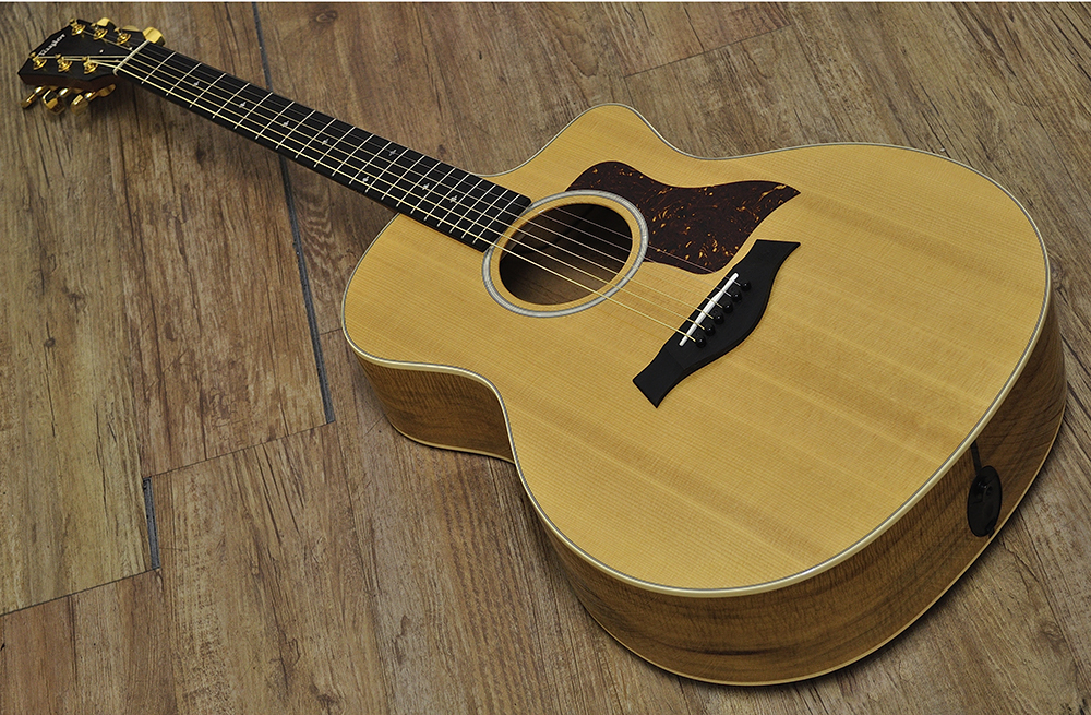 Taylor 214ce koa DLX (2)