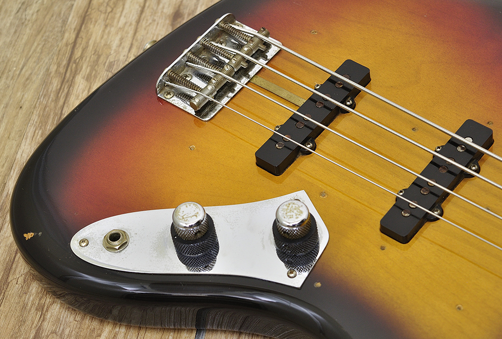 ベース買取実績｜Fender Japan JB62 JVシリアル｜東京都足立区/出張 