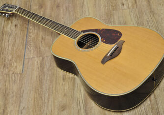 YAMAHA FG730S