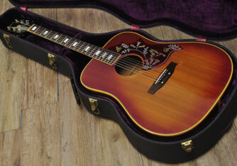 Gibson humming bird custom KALAMAZOO