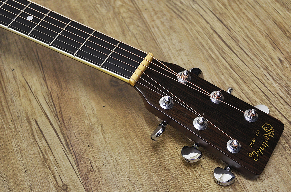 Martin D-35_4