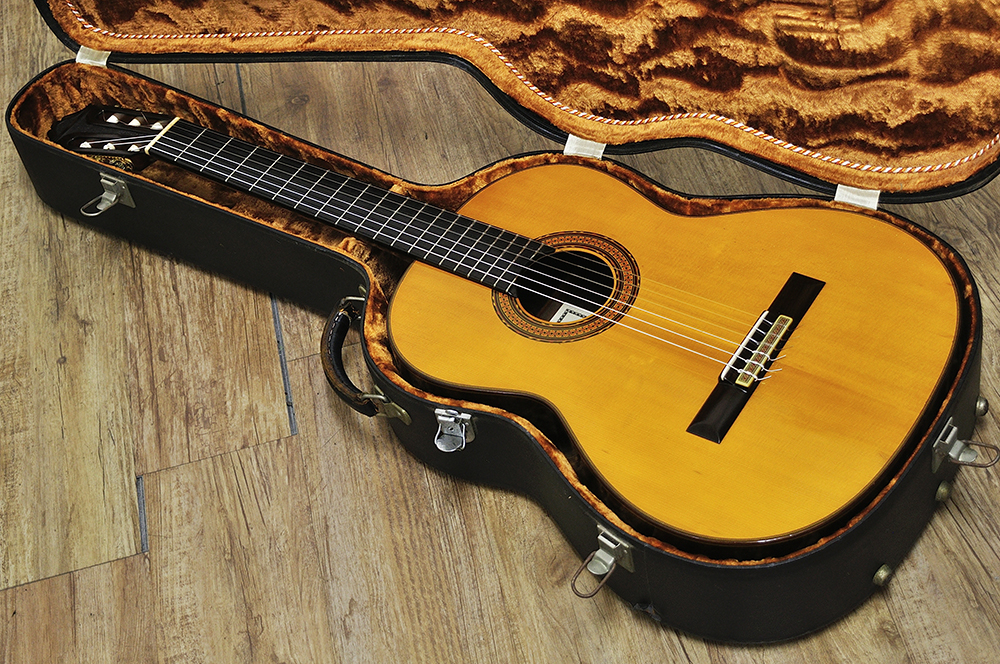 クラシックギター 中出敏彦 TOSHIHIKO NAKADE 1000A Nakade-Toshihiko中出敏彦N0.