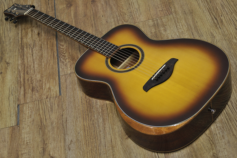 オリジナル　コンポーネントギター JE-Line Modern Plus Series | Okada-International