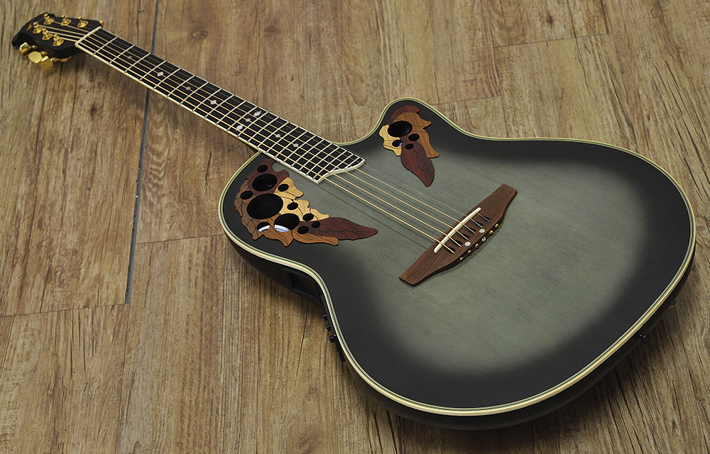 Ovation Celebrity Deluxe CC257 (3)