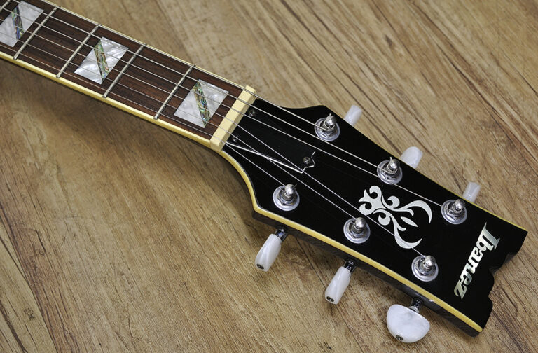 ギター買取実績｜Ibanez AR300（Korea Made）｜東京都墨田区/店頭買取/コンディション良好の査定例 - ギター・楽器買取の ...