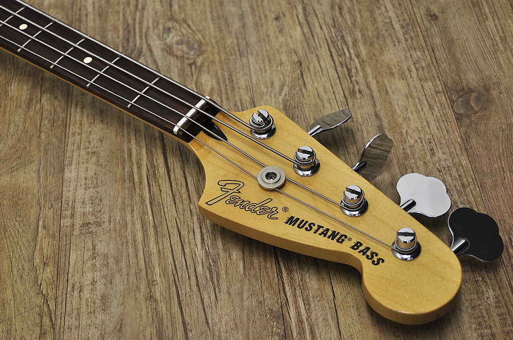 Fender Mustang Bass PJ (2)