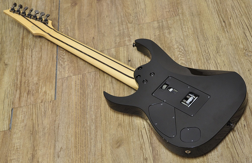 Ibanez RG2527ZA (4)