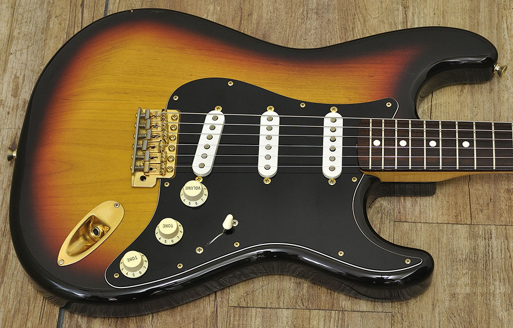 Fender japan ST62-80TX (3)