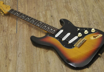 Fender japan ST62-80TX