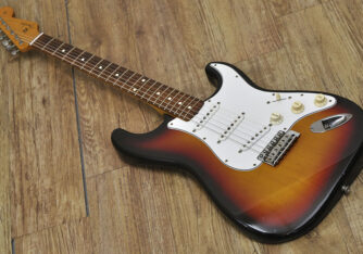 Fender Japan ST62-US