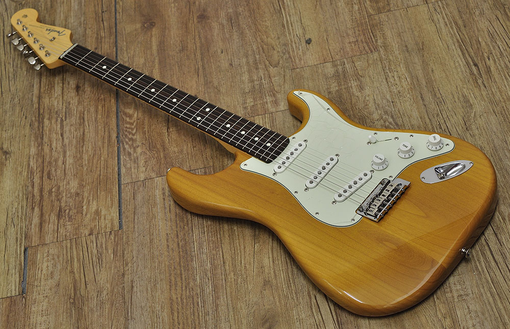 Fender Made in Japan Hybrid II