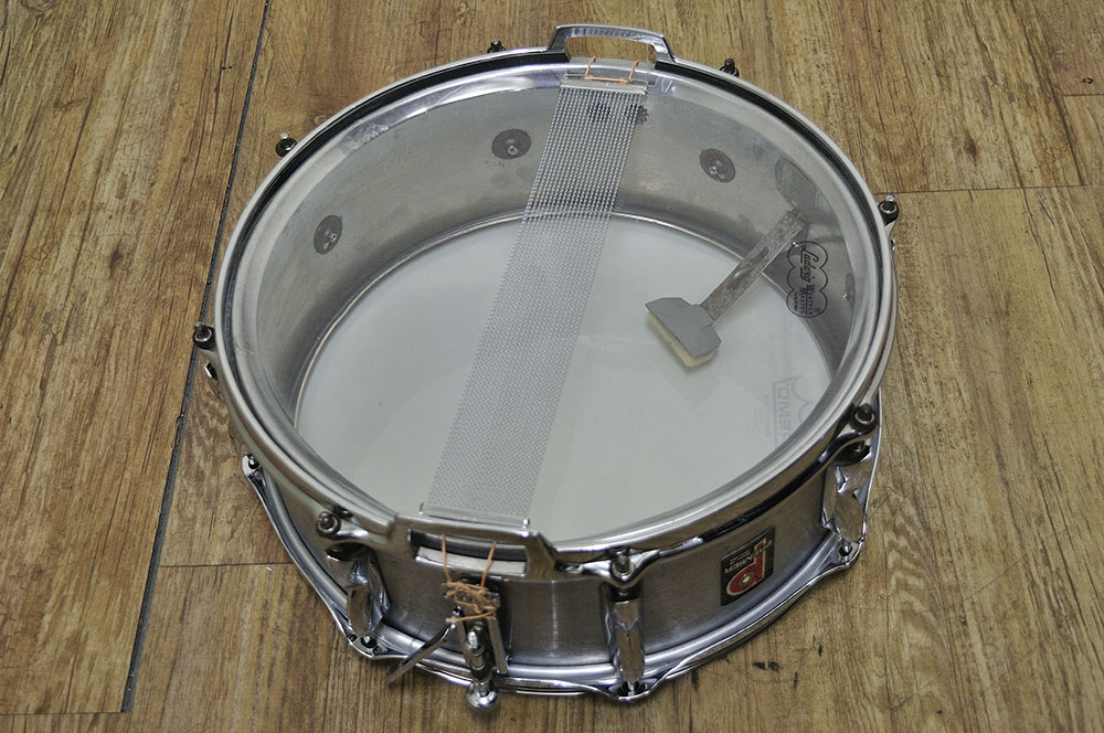 Premier 1410 Brushed Aluminum Snare Drum (3)