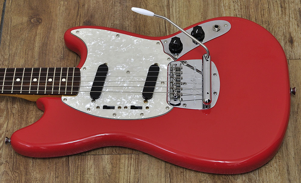 Squier CLASSIC Vibe '60s Mustang (3)