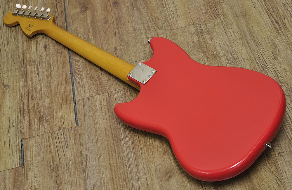 Squier CLASSIC Vibe '60s Mustang (4)