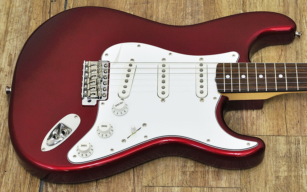Fender Made in Japan Traditional II Late 60s Stratocaster FSR (3)