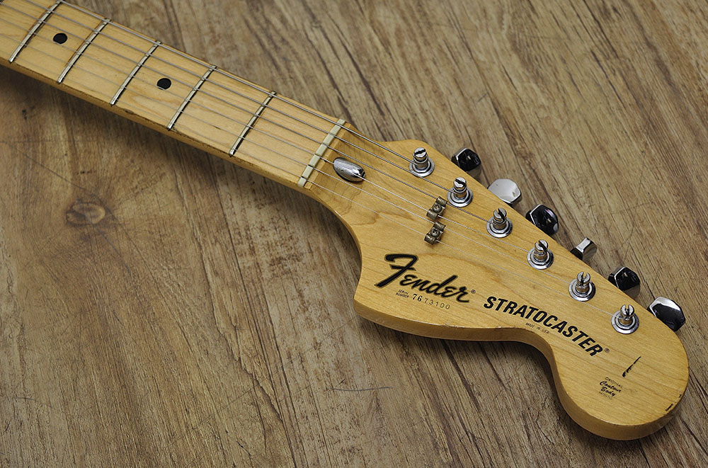 Fender Stratocaster 1976 (2)