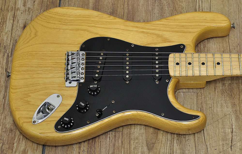 Fender Stratocaster 1976 (3)