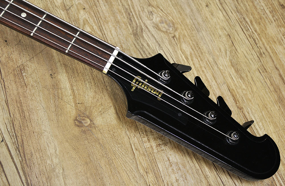 Gibson Thunderbird IV Ebony 2006 (2)