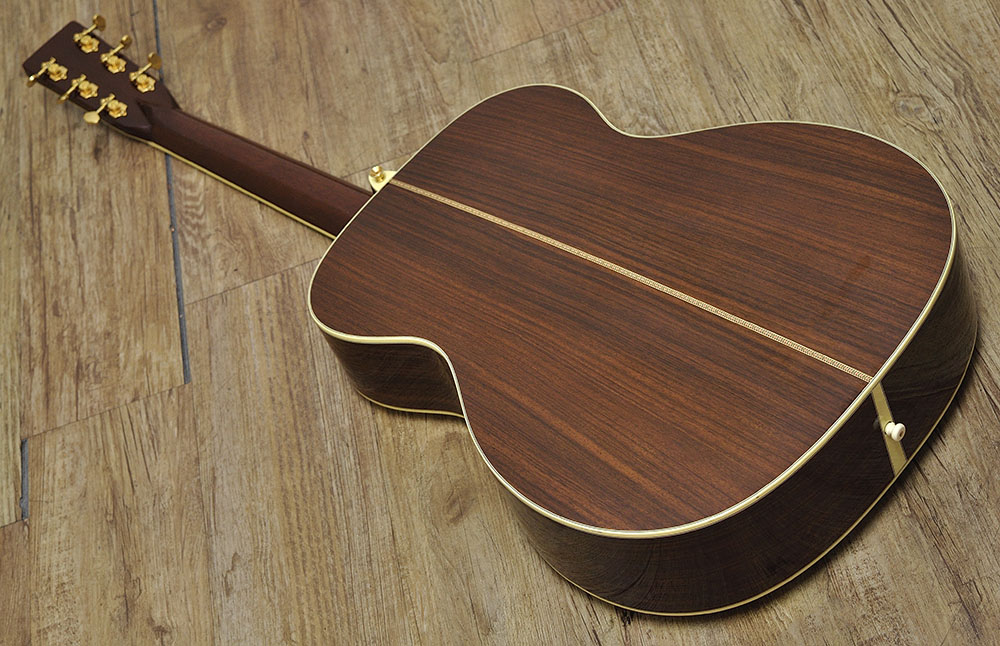Martin OM-42 2006 (4)