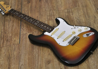 Fender Japan ST-STD