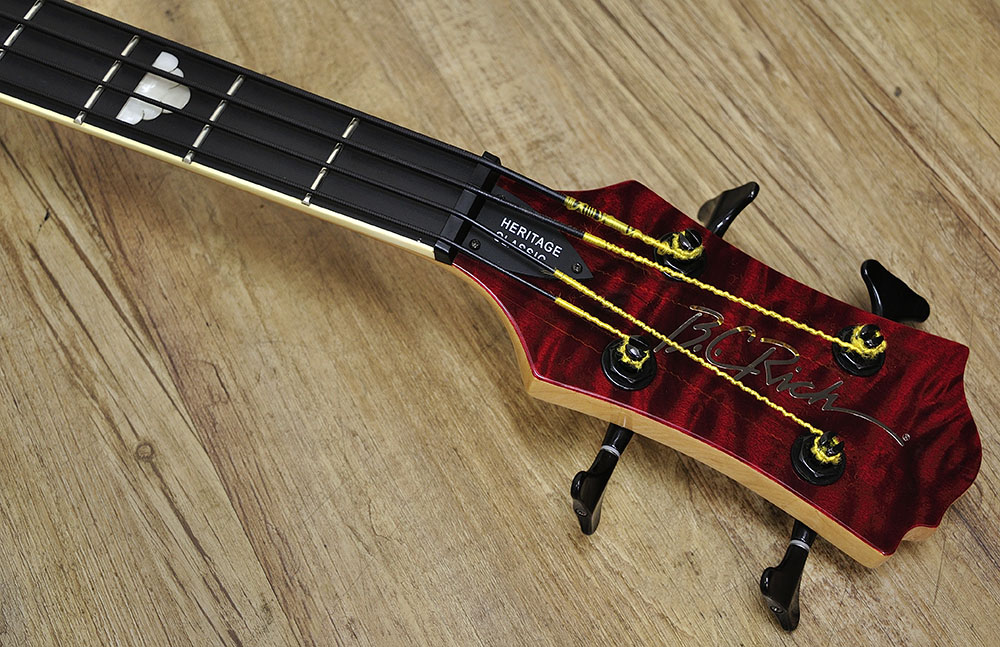 B.C.Rich Heritage Classic Mockingbird Bass (2)