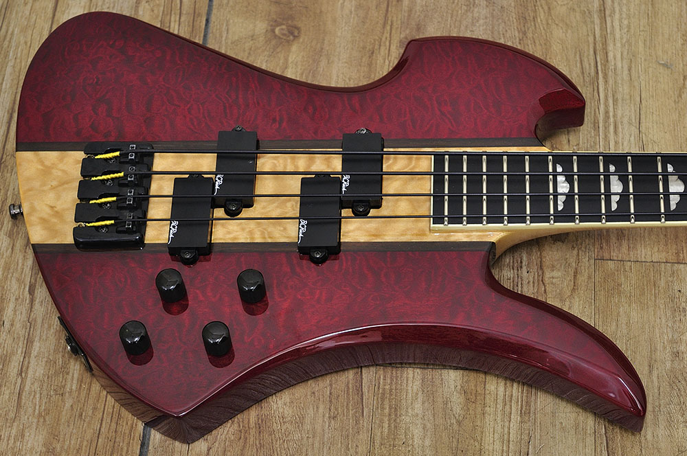 B.C.Rich Heritage Classic Mockingbird Bass (3)